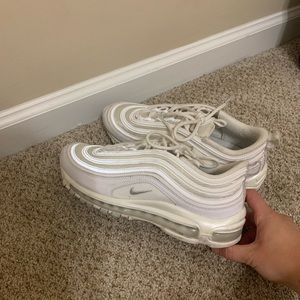 White Nike Air Max Womens size 9